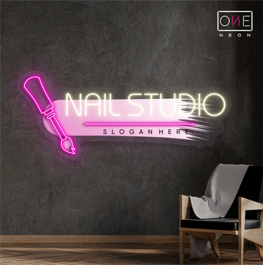 Enseigne Néon LED "Glam Nails Studio Artwork"