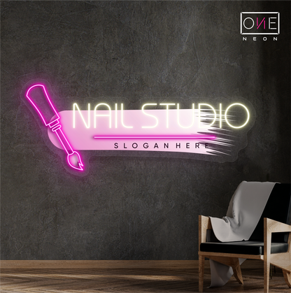 Enseigne Néon LED "Glam Nails Studio Artwork"